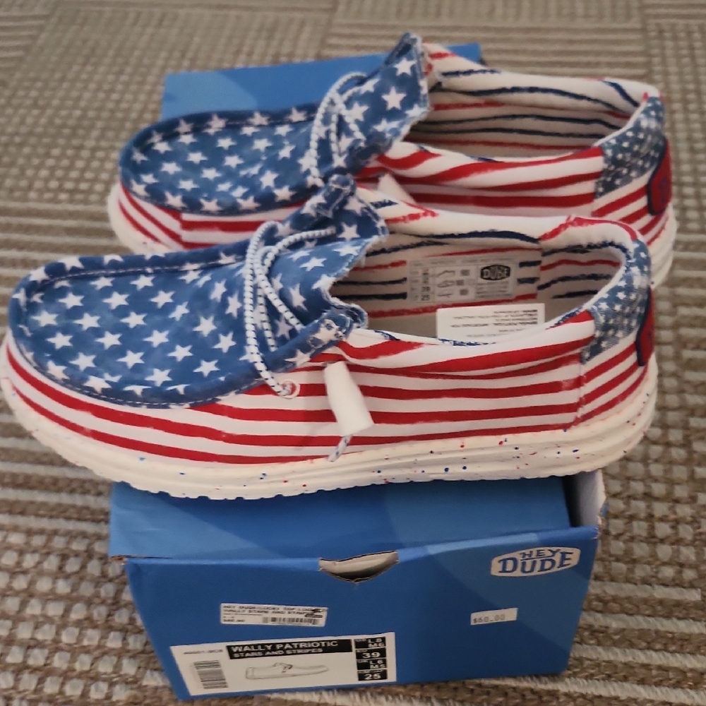Hey Dude Womns  Stars and Stripes Sneakers